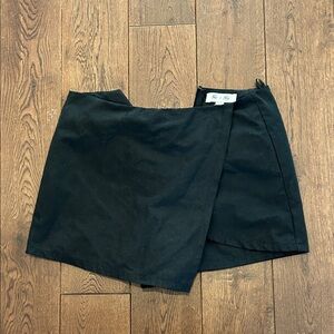 She + Sky Asymmetrical Black Skort